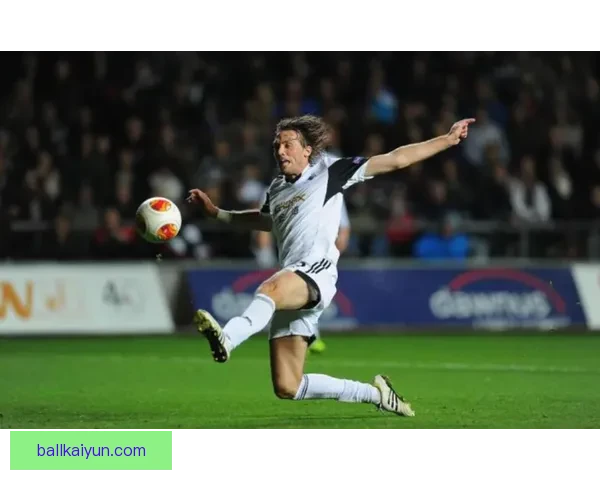 图赫尔边后卫角色分析：球队战术灵活性持续提升