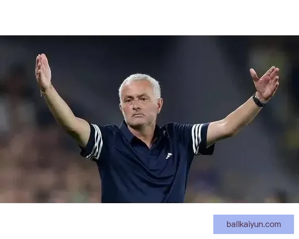 穆里尼奥更衣室掌控状态回暖 助力球队竞争力增强